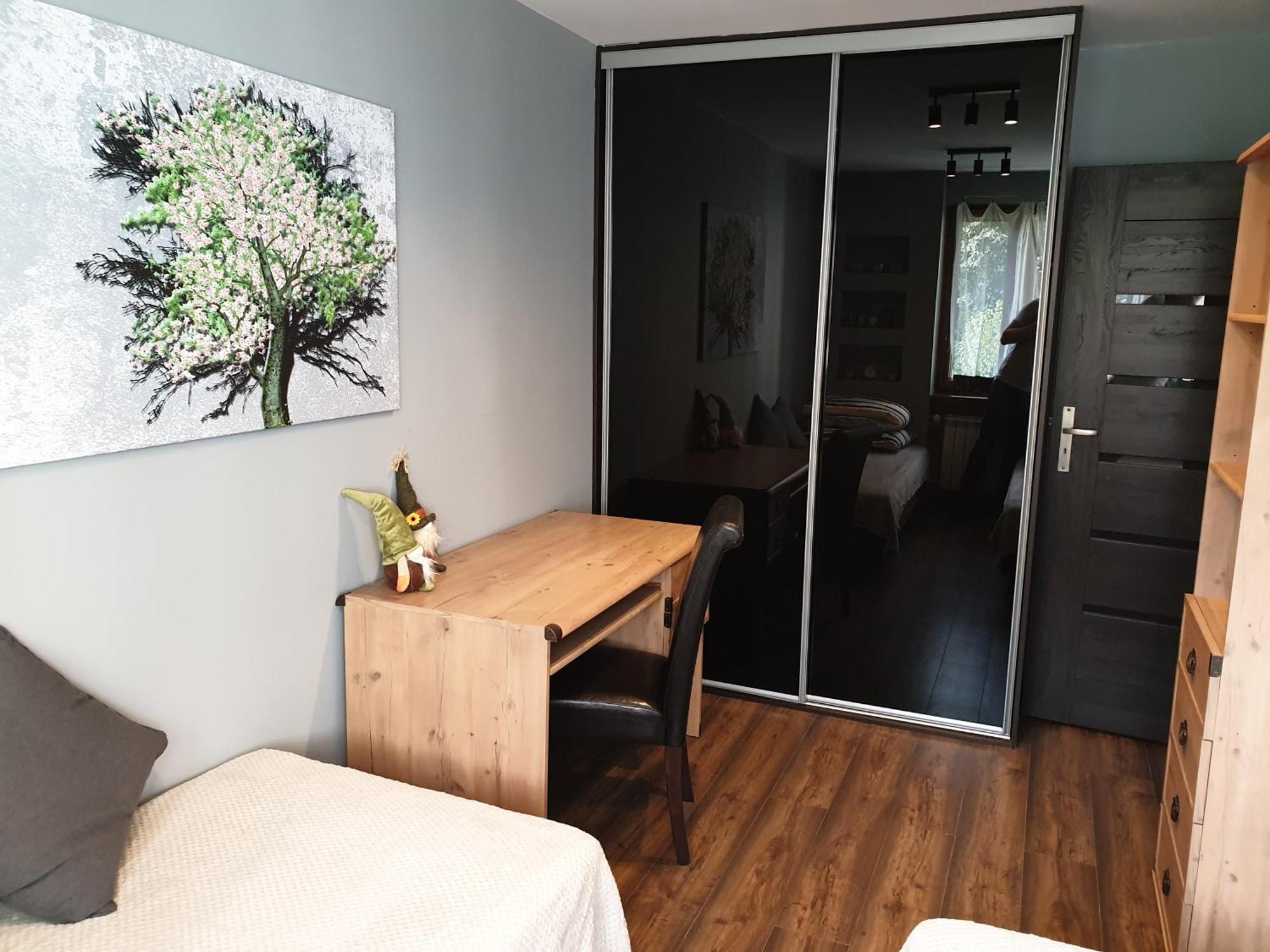 Przestronny Apartament Dla 9 Osob - 4 Sypialnie, Parking Gliwice Exterior photo
